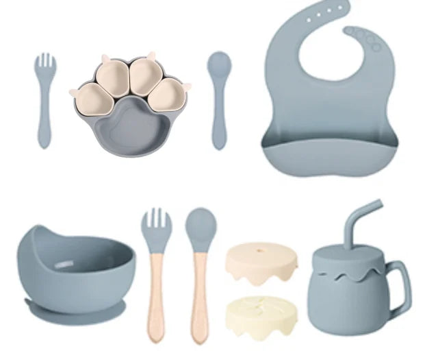 Customized Food Grade Silicone Divided Kids Dishes Toddler Feeding Plate Silicone Baby Plate With Suction Baby Feeding Set